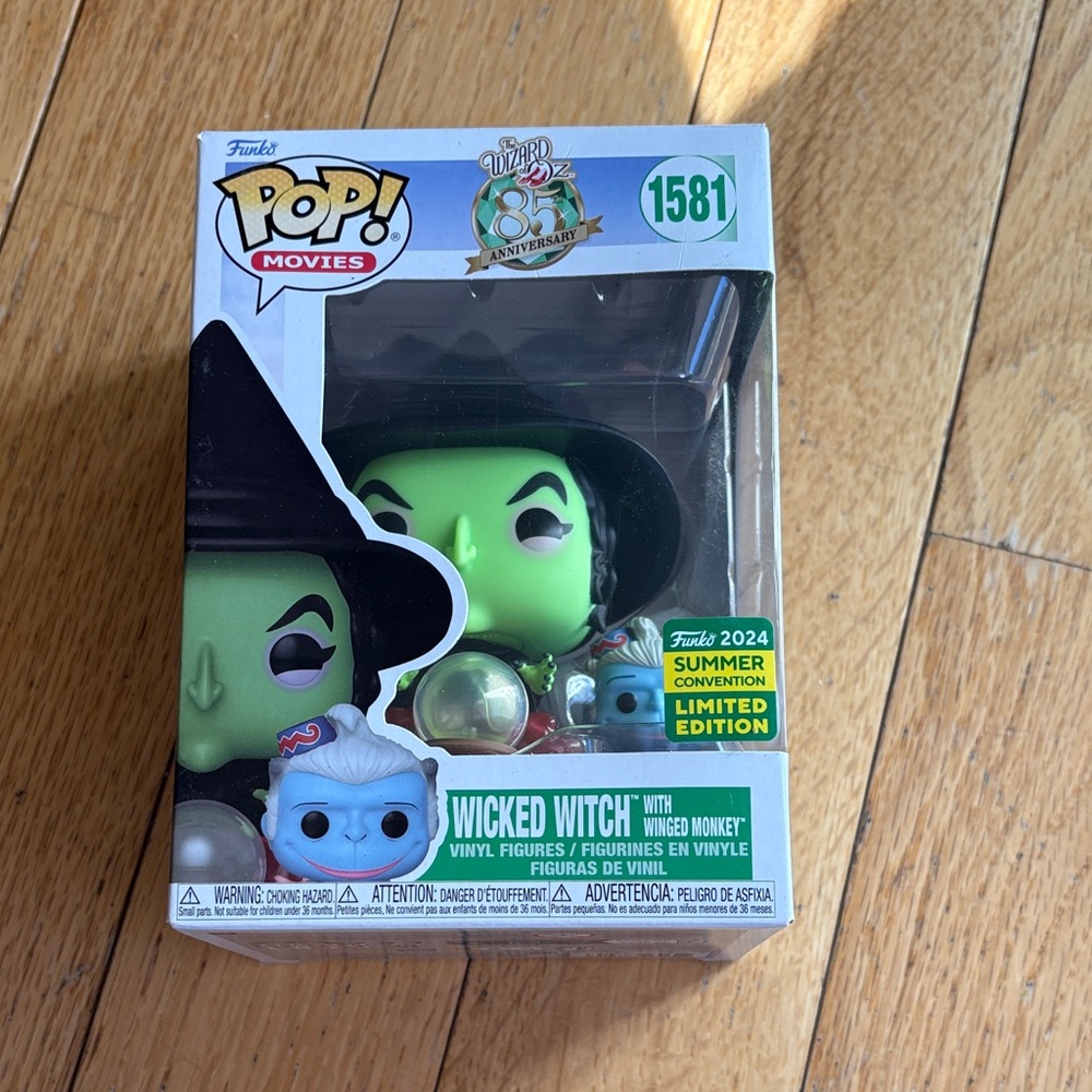 Funko Pop Wicked Witch with Winged Monkey - Green and Black